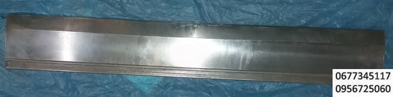 Пуансоны и матрицы для листогиба, Нож для гибочного станка,
Пуансон гибочный инструмент матрица адаптеры , гибочный инструмент, матрицы, пуансоны и гильотинные ножи , комплектующие для прессов ,матрицы пуансоны для пробивки отверствий , для изготовления изделий из листового металла и полосового проката, конструкций воздуховодов, корпусов приборов, коробок методом гибки в V-образном штампе.,  При обработке заготовка закрепляется между столом и прижимной балкой. Листовой металл гнется балкой вокруг инструмента, установленного на прижимной балке. ,Гибочное оборудование , Для изготовления (гибки) фасонных элементов, 